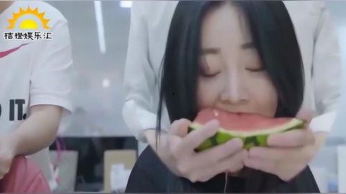 娱乐吃瓜酱买衣服,买衣服的秘诀大公开